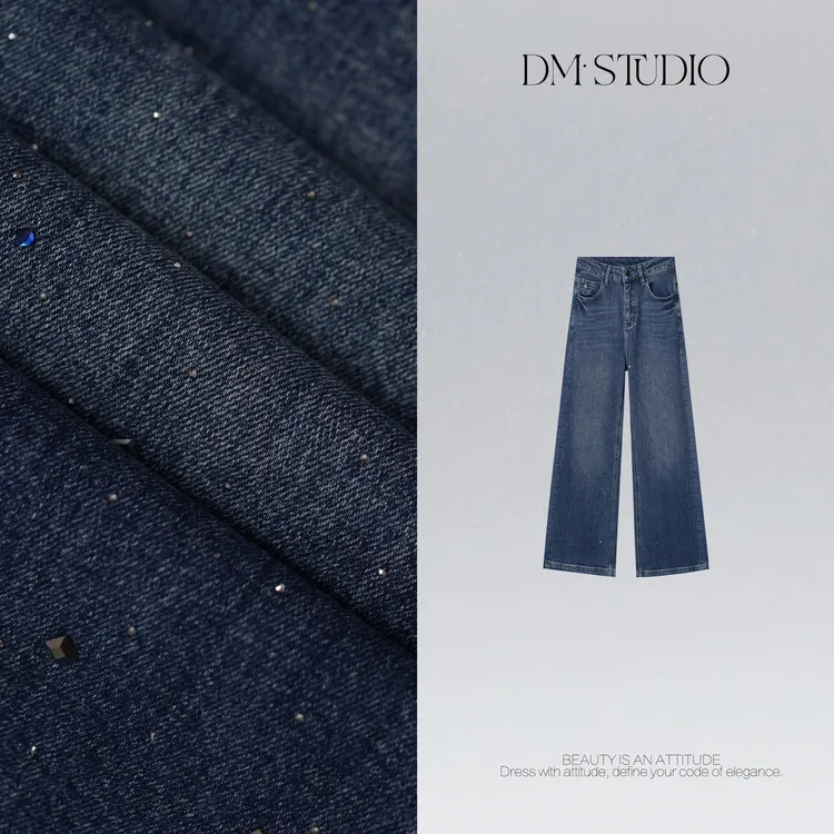 DEDM•STUDIO/显瘦水洗满天星烫钻直筒加绒牛仔裤2511KZ/M66029