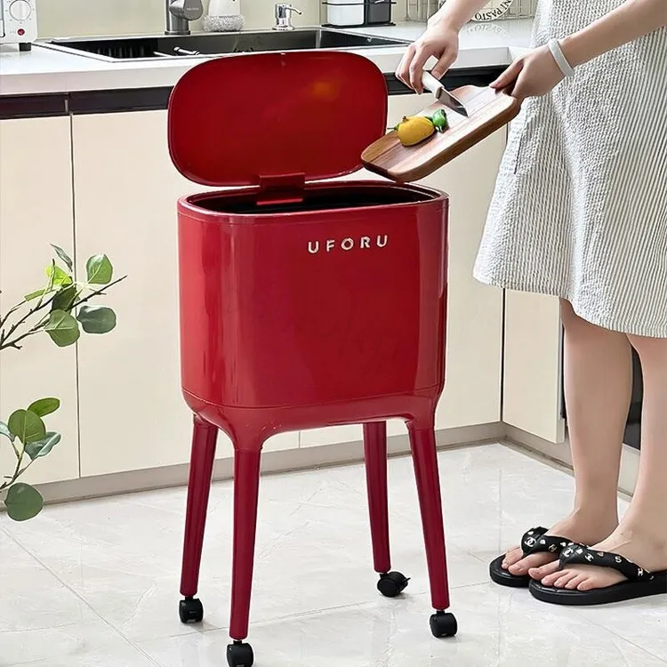 大容量垃圾桶厨房专用免弯腰2025新款大号可移动高颜值夹缝垃圾箱