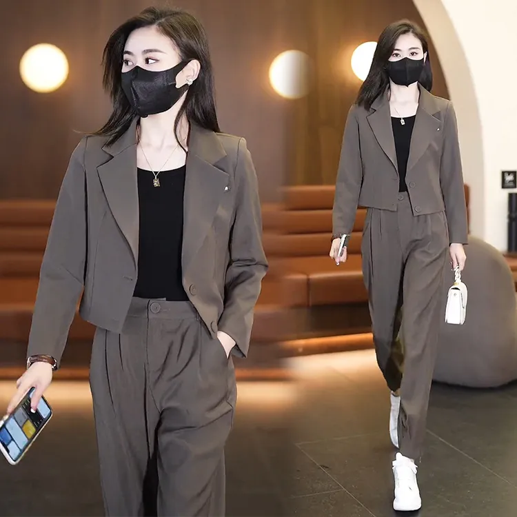 拉夏贝尔洋气减龄高级感时尚套装秋季新款西装外套哈伦裤两件套