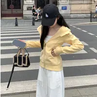 黄色修身连帽显瘦卫衣外套女秋季爆款2025新款休闲百搭上衣即墨