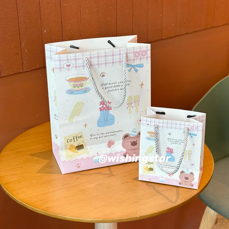 原创粉色小熊礼品袋ins收纳袋加厚高颜值手提袋生日礼物包装袋