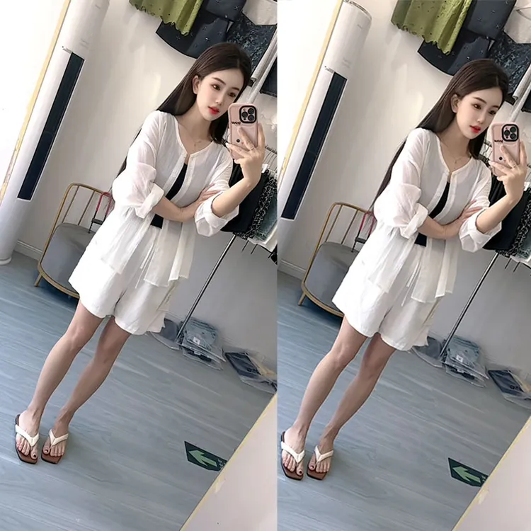 2025夏装整套高级感韩系百搭白色防晒衬衫黑色背心白色短裤三件套