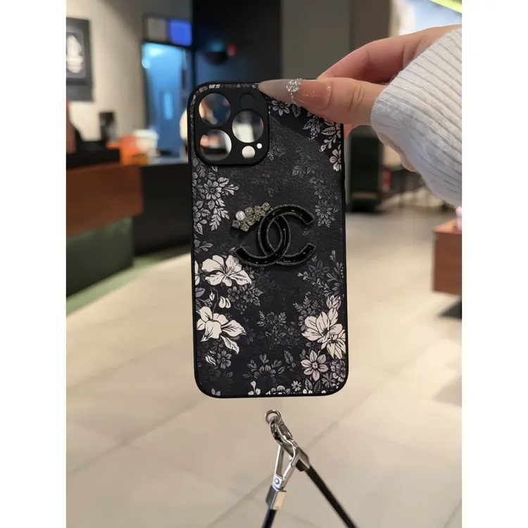 黑色繁花适用苹果16pro手机壳15肤感华为p80皮革荣耀90小众小米15