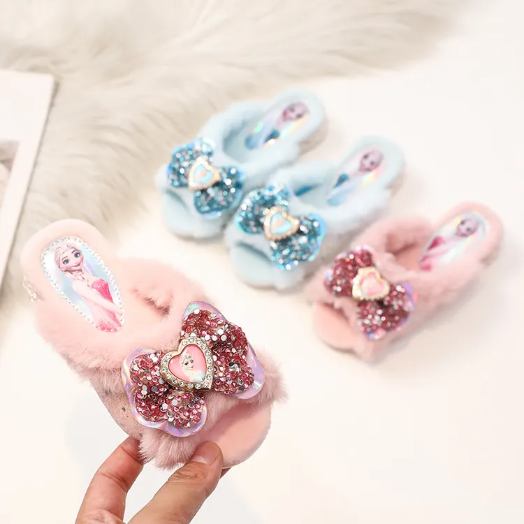 女童拖鞋加绒秋冬新款爱莎公主软底防滑小女孩童鞋居家外穿鞋子