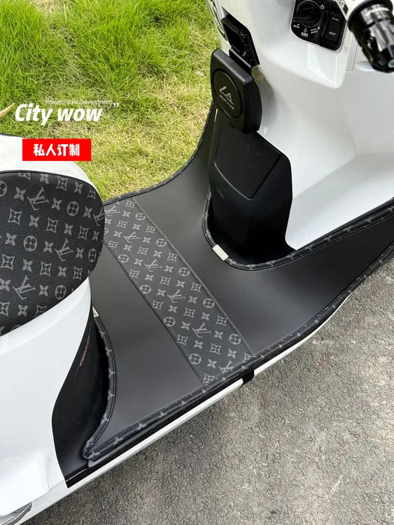 适用于本田NS150LA脚垫ns150la摩托车脚垫