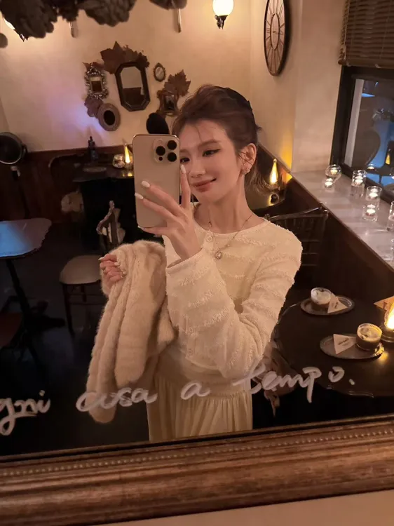 【芝士Cheese】爱神心思 磨毛加厚小香风抓绒蕾丝上衣＋半裙套装