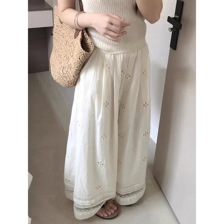 韩系慵懒风米白色裤子梨形身材粗腿宽胯显瘦蕾丝花边阔腿休闲裤女