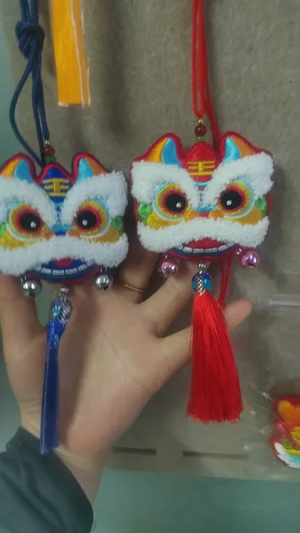 非遗布艺刺绣双面毛巾绣老虎挂件