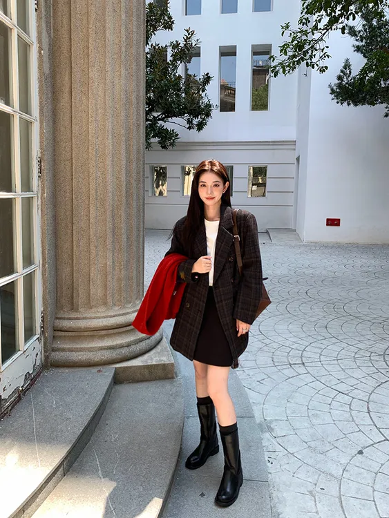 女毛呢百搭外套黑色翻领中长款大衣小个子2025秋冬新款复古格纹