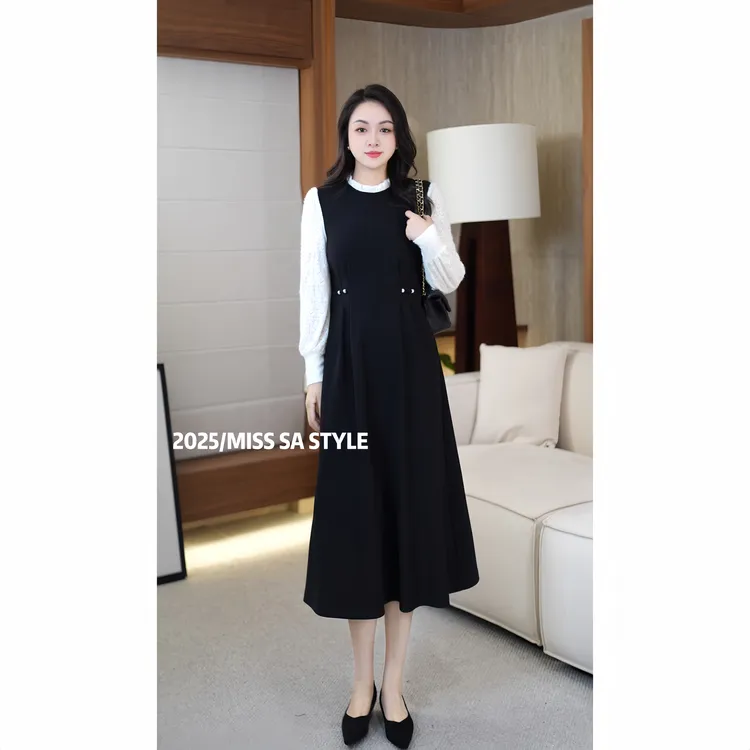 MISS SA 赫本风显瘦假两件连衣裙女秋冬长袖气质显瘦裙子25109682