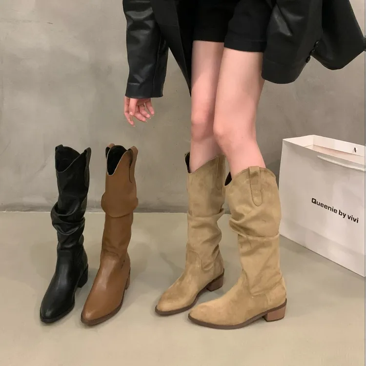复古棕色V口堆堆靴中筒长靴女鞋2025秋冬季尖头西部牛仔长筒靴子