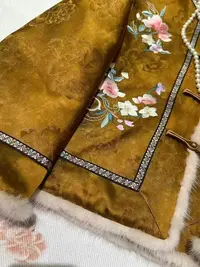 深圳南油重工刺绣拼水貂棉外套