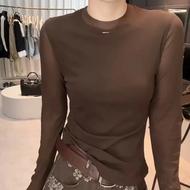 琥珀流光长袖打底T恤女2025新款秋季圆领设计感时尚百搭显瘦上衣
