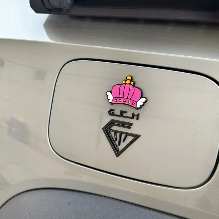 立体邓紫棋士徽章汽车粉丝应援车尾周边创意个性真爱粉车车贴贴纸