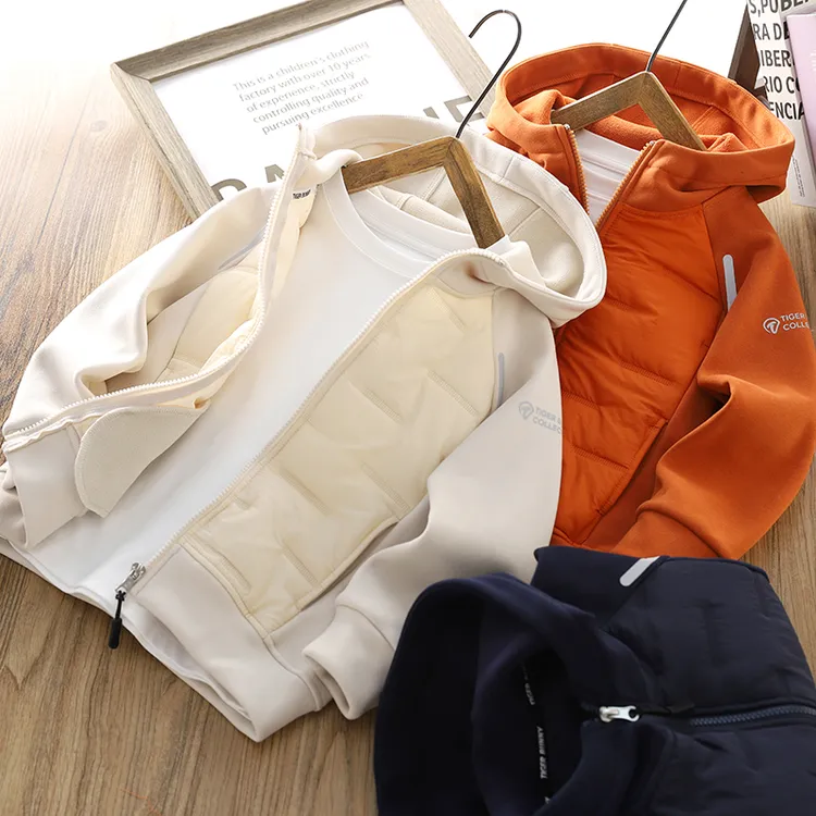 男童连帽外套2025秋冬新款儿童加厚保暖拉链衫中大童休闲防风上衣