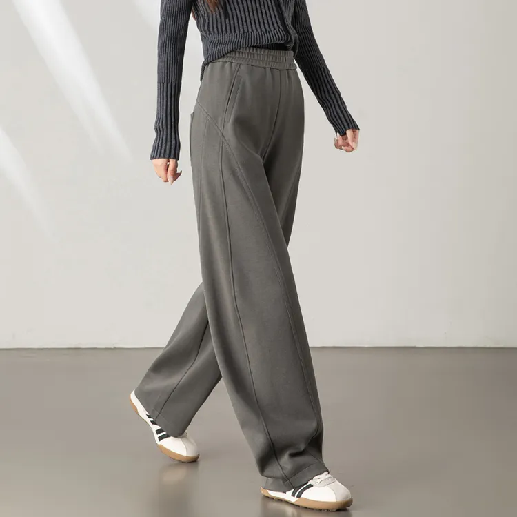 抹茶绿休闲裤女新款2025春秋爆款百搭休闲出游服装女阔腿弯刀裤子