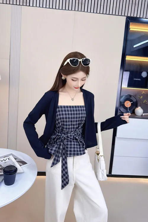 【送运费险】慵懒风时尚套装格子吊带背心秋季宽松防晒开衫两件套女
