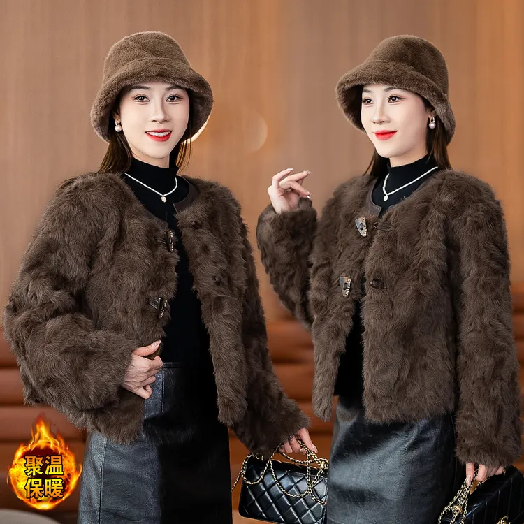 小香风牛角扣短款毛外套女2025新款冬装加厚仿皮毛百搭保暖外套