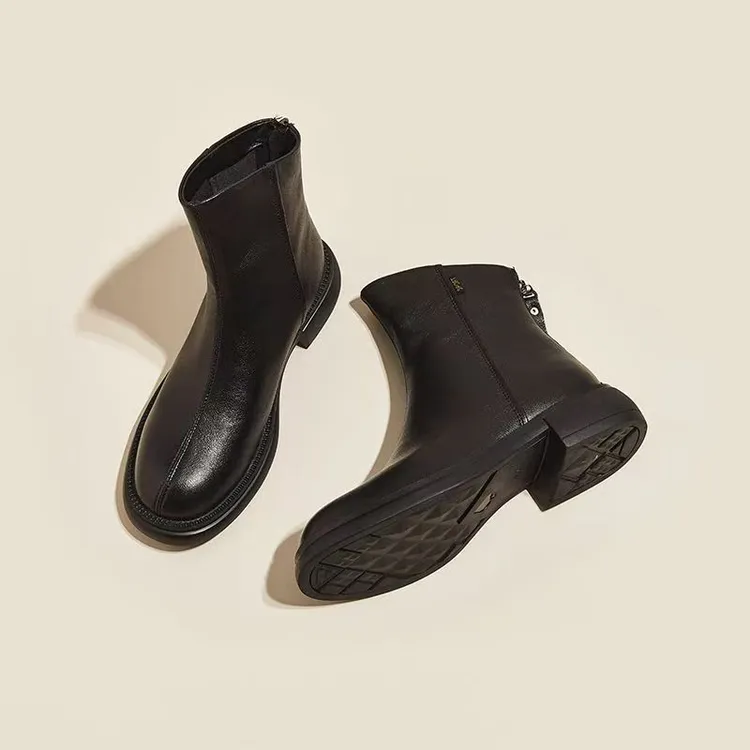 英伦风马丁靴女新品真皮单靴粗跟低跟软底时尚简约百搭短靴802
