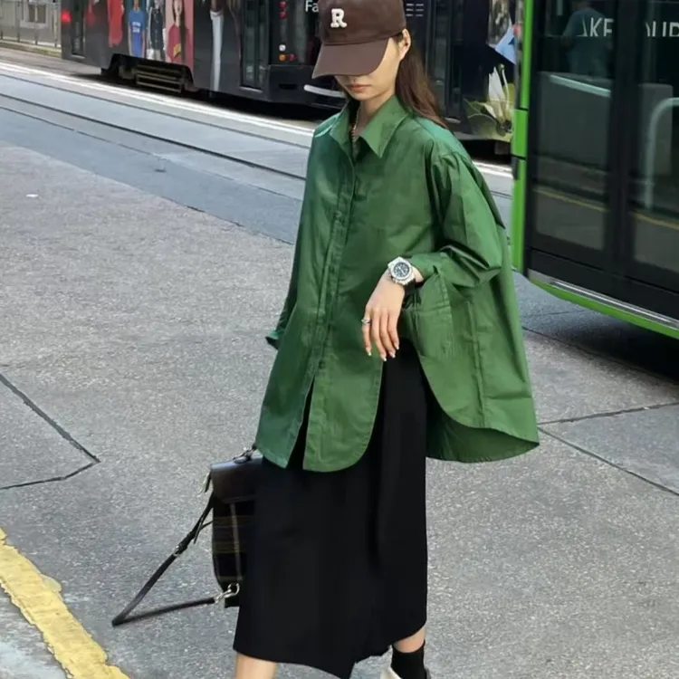 春季新款发财绿凹槽衬衣+黑色开叉半身裙时尚休闲两件套裙女春秋