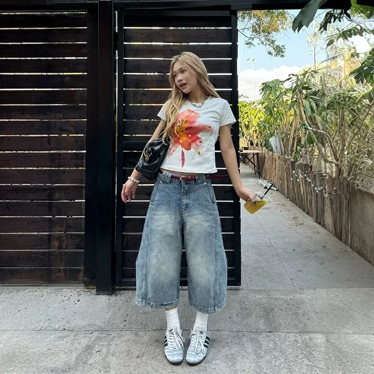 大码美式高街七分牛仔裤女夏季新款设计感宽松高腰显瘦阔腿弯刀裤