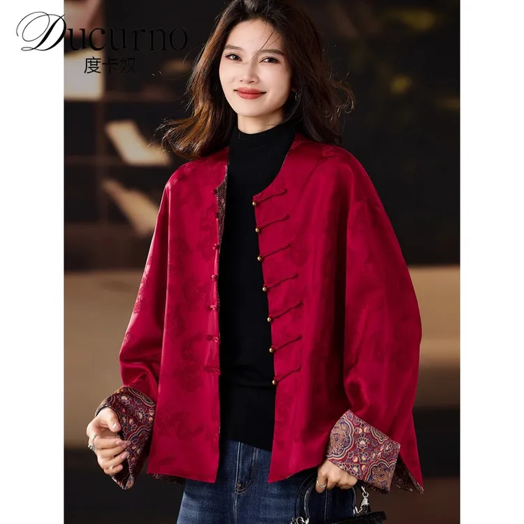 复古提花拼接外套女冬季新款2025年时尚气质大码新中式红色上衣