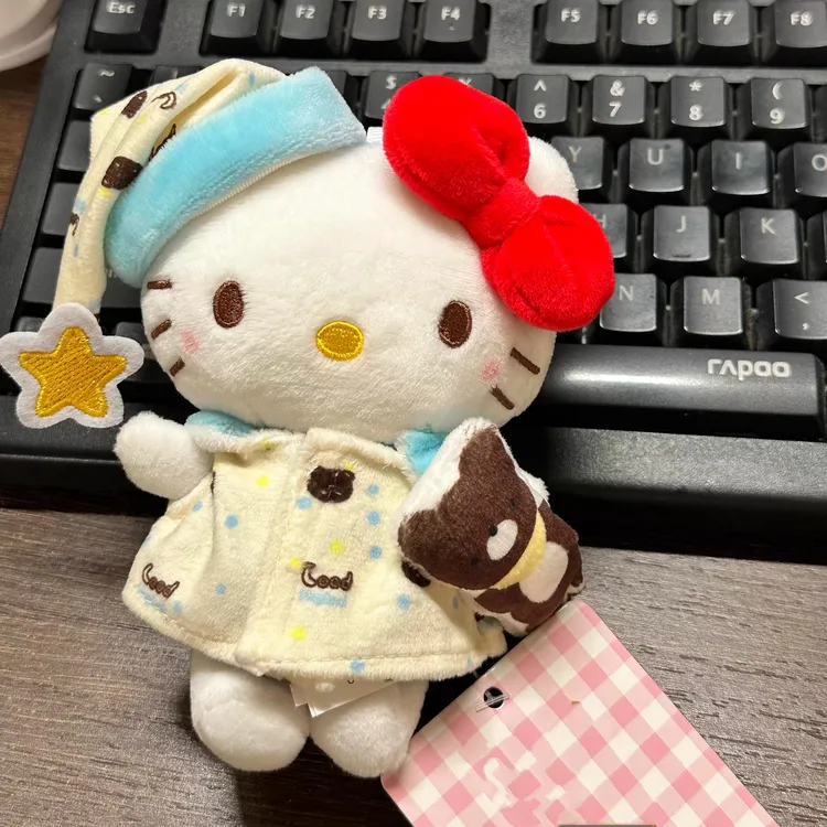 睡衣KT猫包挂件毛绒公仔可爱包包挂饰情侣钥匙扣少女心朋友礼物