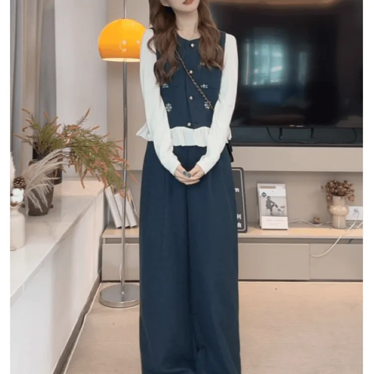 法式气质打底衫马甲休闲裤三件套女2025秋季新款洋气减龄显瘦套装