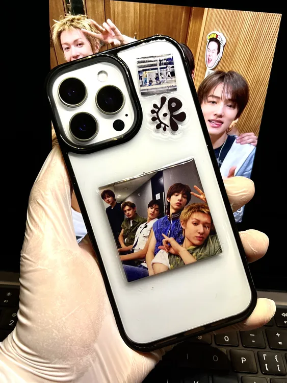 永不发黄，可来图定制别人，纯手工制作凹凸质感，cortis手机壳