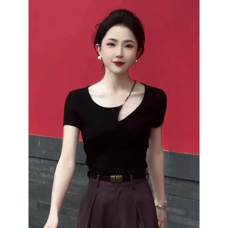 黑色无肩短袖女式t恤2025新夏季时尚修身独特别致的美丽上衣