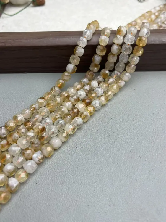 天然6.5mm左右黄塔晶刻面方糖散珠半成品可DIY做手串锁骨链当配珠