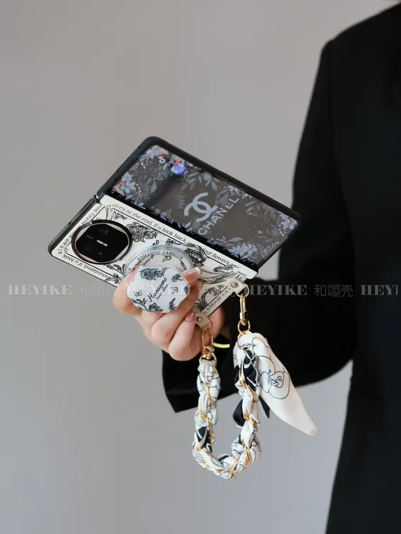 法式米白印花适用华为mateX6手机壳荣耀magicv5磁吸vivoxfold5女