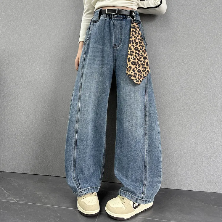 女童弯刀裤秋季洋气牛仔裤6-12岁儿童新款时尚宽松春秋大童裤子潮