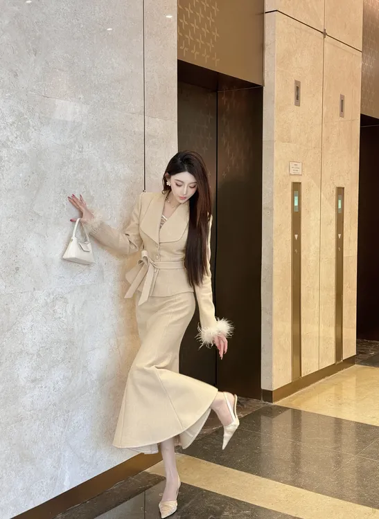 【精选优品】秋冬千金原宿风厚款外套鱼尾女士时尚套装252328