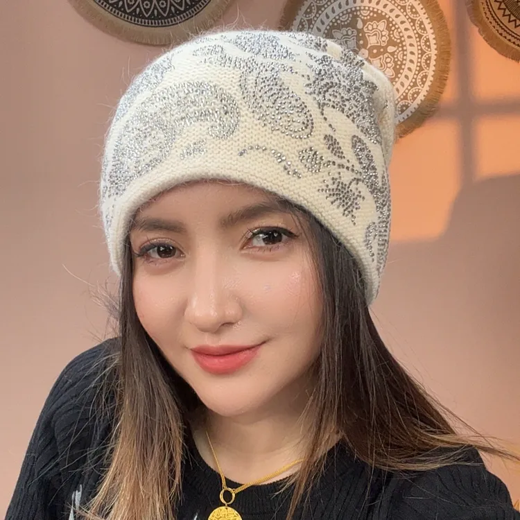 秋冬百搭透气镂空凤尾花包头帽女时尚减龄遮白发