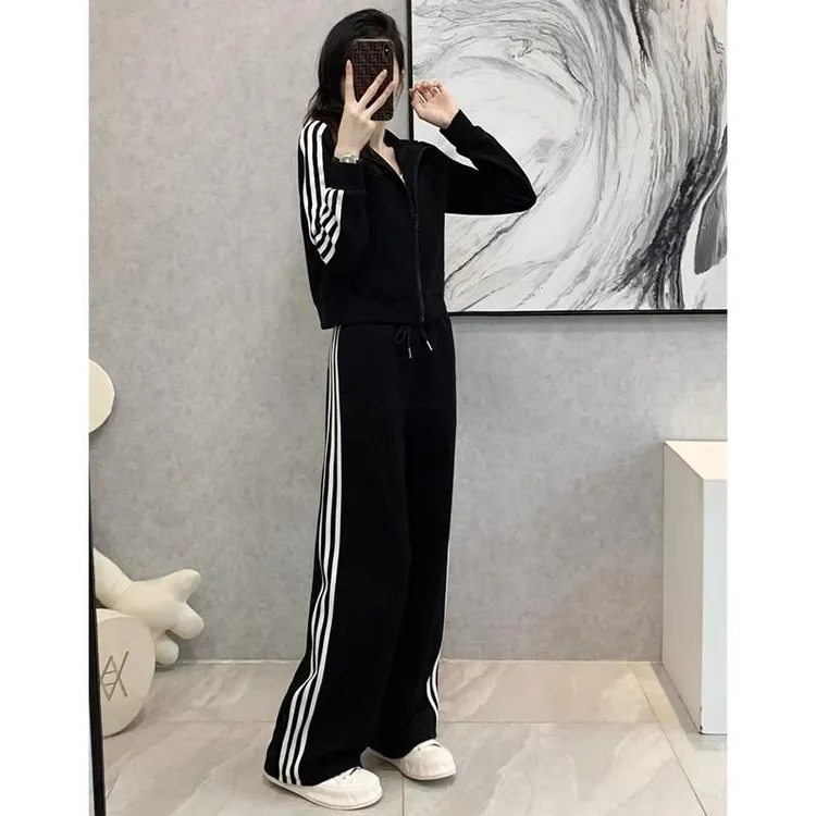 欧货时尚洋气运动套装女秋冬条纹卫衣休闲阔腿裤高级感炸街两件套