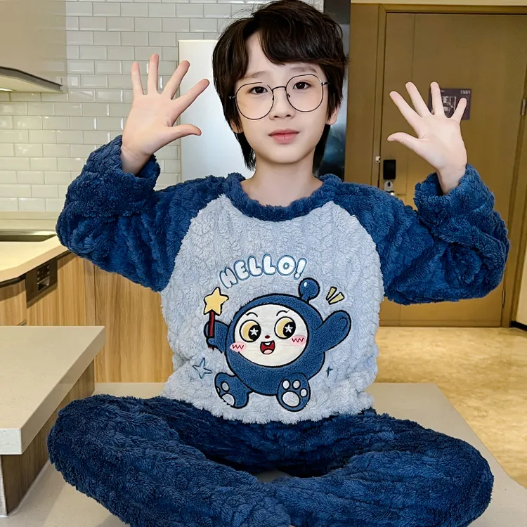 秋冬季儿童珊瑚绒睡衣男童女童保暖冬款法兰绒男孩家居服宝宝套装