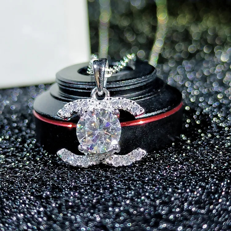 链子925银  CKD色莫桑石小香风925银项链女奢华高级锁骨项链礼物