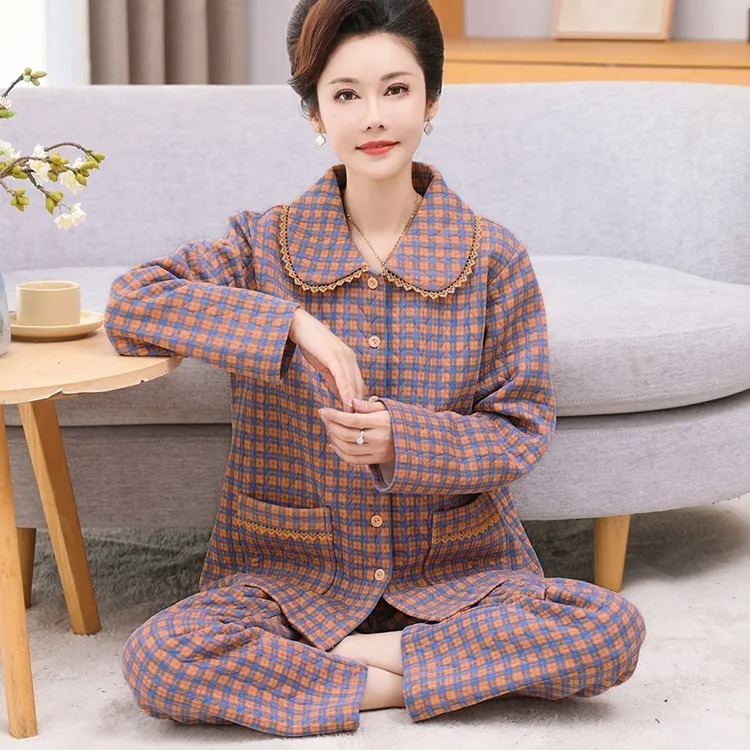 秋天中老年女睡衣妈妈夹层冬天保暖长袖纯棉空气棉家居服柔软套装