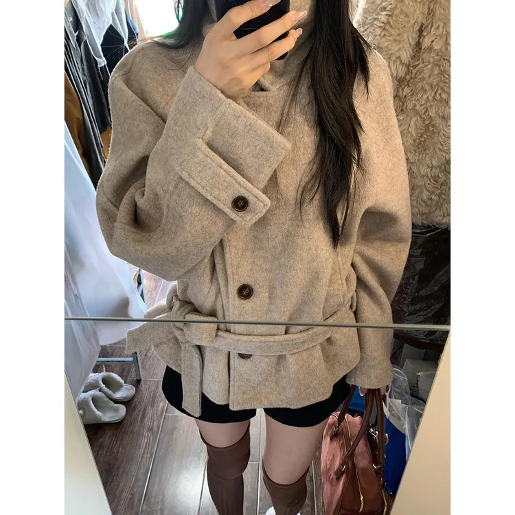 韩系立领腰带呢子大衣女2025新款毛呢外套小个子赫本风高级感气质