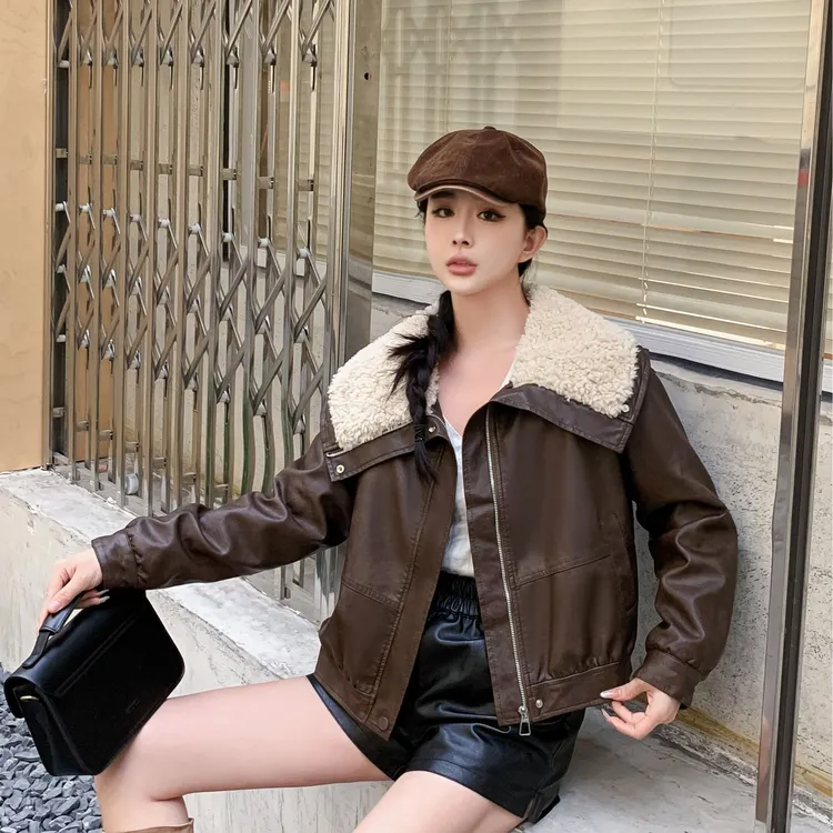 秋冬短款皮衣外套时尚百搭加绒保暖皮衣