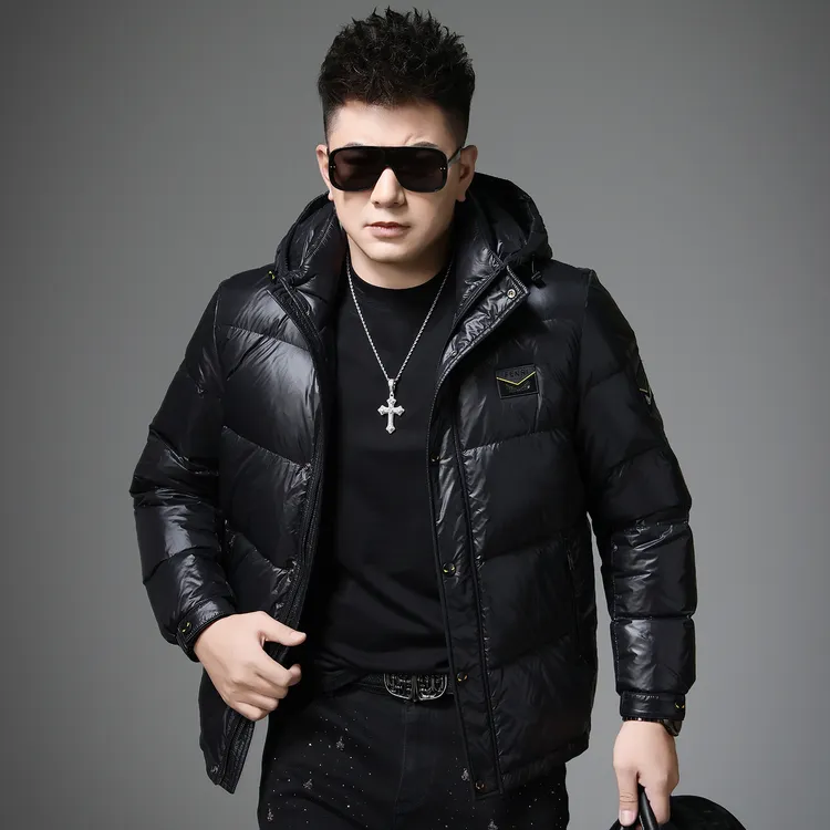 高端欧货潮牌白鸭绒防寒男士羽绒服冬季2025新款连帽加厚保暖外套