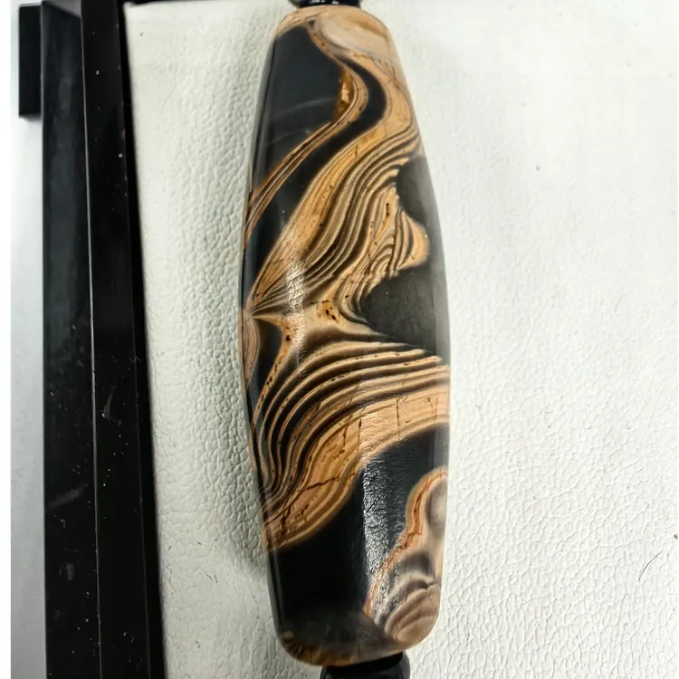 非金属莫桑石吊坠 来自行唐对的普心珠