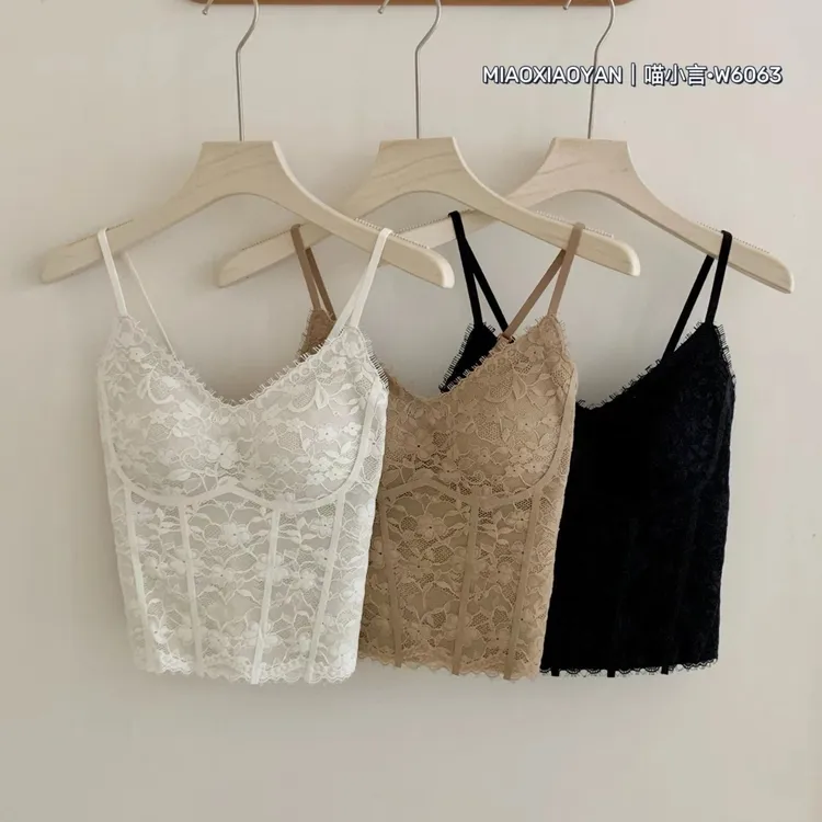 纯欲复古蕾丝小吊带背心女一体带胸垫内搭美背通勤打底2025早秋款