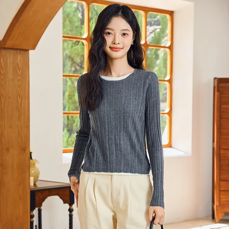 费依简约针织毛衫女2025冬季新款假两件设计柔软面料透气亲肤上衣