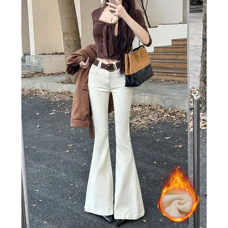 高腰杏色微喇牛仔裤女2025新款冬季修身显瘦时尚百搭喇叭裤子