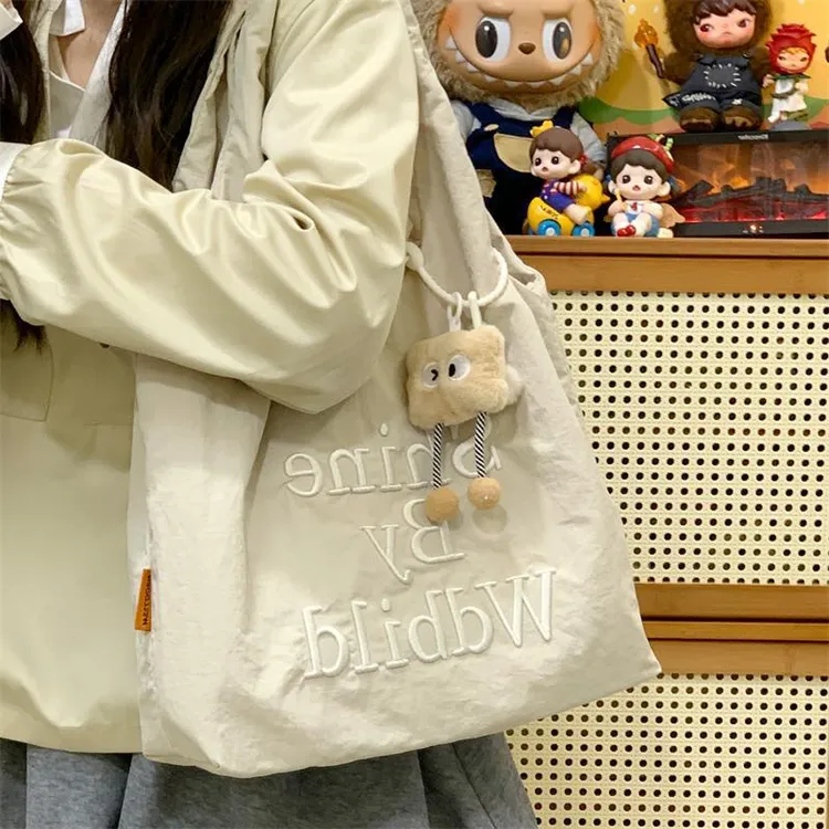 ZY新款2026慵懒风字母刺绣帆布包女式百搭轻便购物袋通勤托特包女