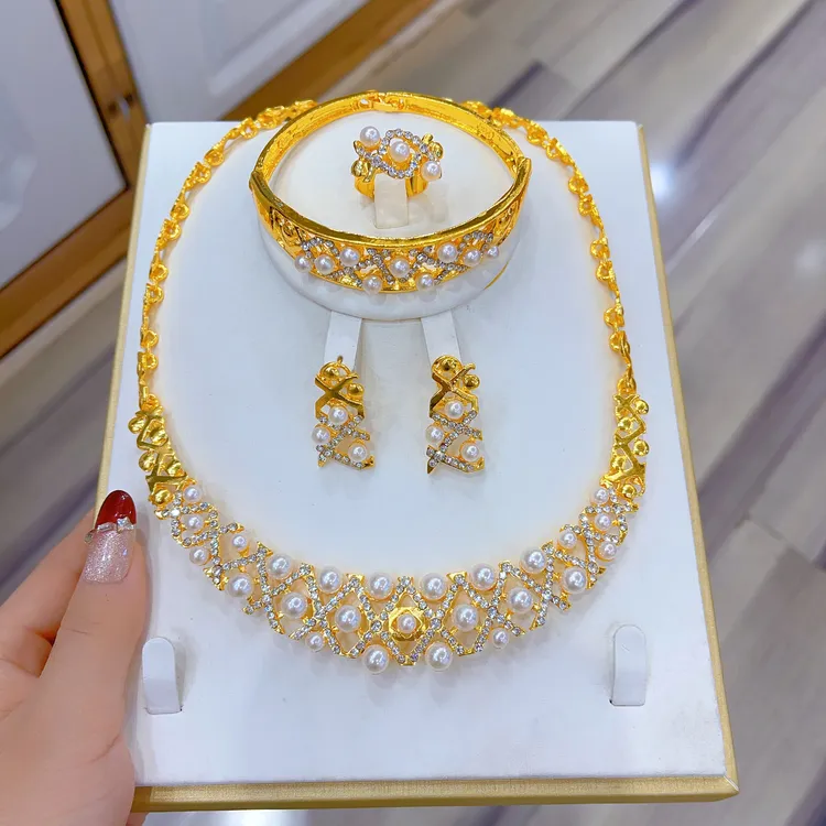 钛钢项链 1971新款四件套首饰耳环项链戒指爆款手链爆款白搭