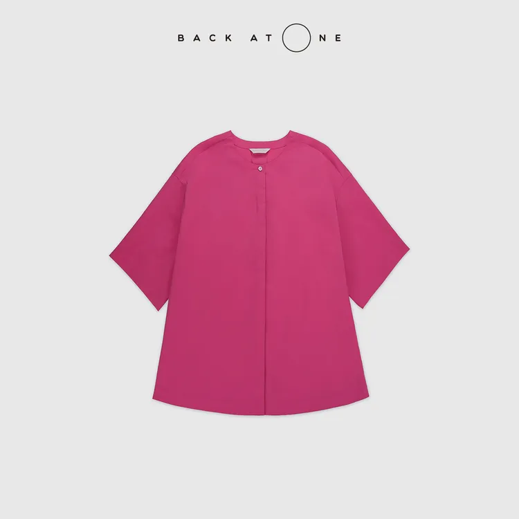 BackAtOne“糖霜派对”简约吸睛圆领中袖玫红色上衣 BFS-1BS223Q-K