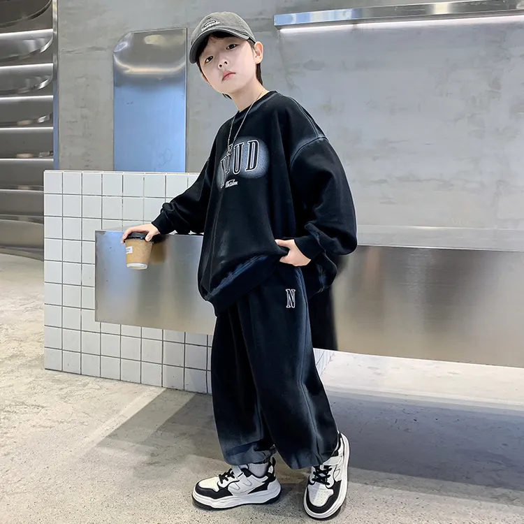 男童运动套装春秋款2025新款洋气中大童男孩春装卫衣帅气两件套潮